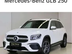 Weiß Gebraucht 2021 Mercedes GLB250 AMG line SUV | 37.000 € (Fairer Preis)