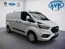 Weiß Gebraucht 2020 Ford Transit Custom Trend Van / Kleinbus | 15.990 € (Guter Preis)