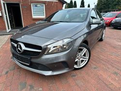 Grau Gebraucht 2016 Mercedes A200 Kleinwagen | 12.900 € (Guter Preis)