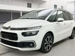Weiß Gebraucht 2021 Citroën C4 SpaceTourer Shine Van / Kleinbus | 17.900 € (Fairer Preis)