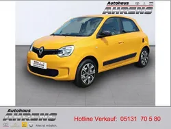 Gelb Gebraucht 2021 Renault Twingo SE Kleinwagen | 10.450 € (Fairer Preis)