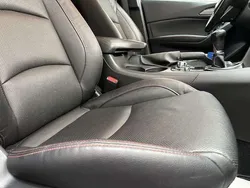 Rot metallic Gebraucht 2014 Mazda 3 Sports-Line | 13.160 € (Fairer Preis)