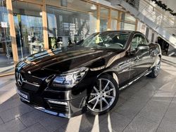 Obsidianschwarz Gebraucht 2016 Mercedes SLK55 AMG AMG Cabrio | 51.990 € (Teuer)