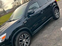 Schwarz Gebraucht 2015 Mitsubishi ASX SUV | 5.500 €