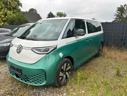 Grün Neu 2025 VW ID. Buzz Pro Van | 55.555 €