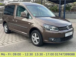 Braun Gebraucht 2011 VW Caddy Comfortline Van / Kleinbus | 7.499 € (Guter Preis)