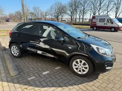 Schwarz Gebraucht 2015 Kia Rio DREAM-TEAM Edition Limousine | 6.300 € (Fairer Preis)