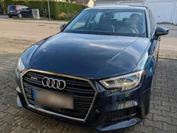 Blau Gebraucht 2017 Audi A3 Sportback S-Line Kombi | 20.499 € (Fairer Preis)