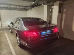 Grau Gebraucht 2014 Mercedes E200 Elegance Limousine | 17.700 € (Fairer Preis)
