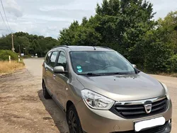 Braun Gebraucht 2013 Dacia Lodgy Van / Kleinbus | 3.250 € (Superpreis)