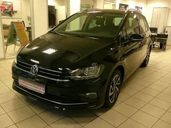 Schwarz Gebraucht 2018 VW Golf VII Join Limousine | 16.999 € (Fairer Preis)
