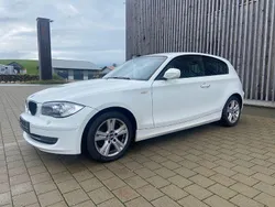 Weiß Gebraucht 2009 BMW 116 Advantage Kleinwagen | 3.990 € (Guter Preis)