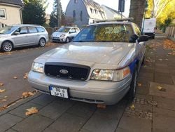 Silber Gebraucht 2007 Ford Crown Limousine | 18.900 €