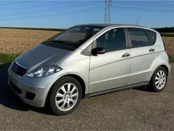 Silber Gebraucht 2006 Mercedes A170 Kleinwagen | 2.000 €
