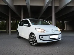 Weiß Gebraucht 2016 VW up! CLUB Kleinwagen | 6.380 € (Fairer Preis)