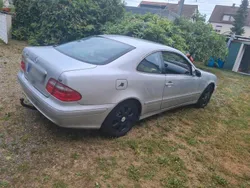 Silber Gebraucht 2001 Mercedes CLK320 Coupé | 1.990 € (Etwas zu teuer)