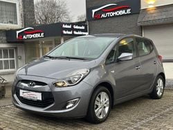 Grau Gebraucht 2014 Hyundai ix20 Kleinwagen | 7.990 € (Fairer Preis)