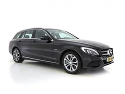 Schwarz Gebraucht 2016 Mercedes C350e Avantgarde Kombi | 10.845 €