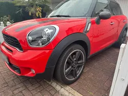 Rot Gebraucht 2012 Mini Cooper SD Countryman SUV | 9.000 € (Fairer Preis)