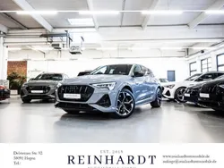 Individuallackierung nardograu audi exclusive Gebraucht 2022 Audi e-tron Ambiente SUV | 49.245 €