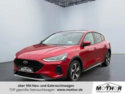 Fantasticrot Gebraucht 2023 Ford Focus Active Limousine | 23.527 € (Superpreis)