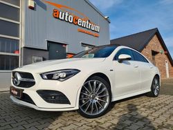 Polarweiss Gebraucht 2021 Mercedes CLA250e AMG Limousine | 33.990 € (Teuer)