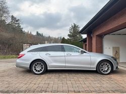 Silber Gebraucht 2016 Mercedes CLS350 Shooting Brake Kombi | 22.800 € (Guter Preis)