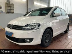 Weiß Gebraucht 2011 VW Golf Plus Team Van / Kleinbus | 5.900 € (Guter Preis)