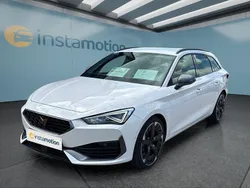 Weiß Gebraucht 2022 Cupra Leon Kombi | 26.649 € (Fairer Preis)