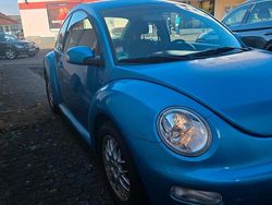 Blau Gebraucht 2004 VW Beetle Kleinwagen | 2.000 € (Guter Preis)