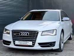 Weiß Gebraucht 2013 Audi S8 Exclusive Limousine | 36.980 €