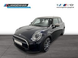 Blau Gebraucht 2022 Mini Cooper Kleinwagen | 25.333 € (Etwas zu teuer)