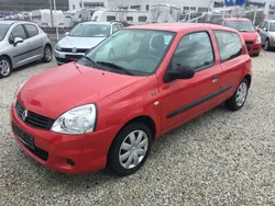 Rot Gebraucht 2012 Renault Clio IV Campus Limousine | 3.990 € (Fairer Preis)