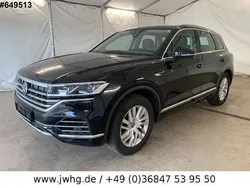 Black metallic Gebraucht 2021 VW Touareg Elegance SUV | 43.490 € (Superpreis)