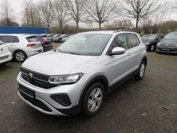 Reflexsilber metallic Gebraucht 2024 VW T-Cross Life SUV | 21.988 € (Fairer Preis)