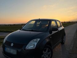 Schwarz Gebraucht 2009 Suzuki Swift Kleinwagen | 2.500 € (Etwas zu teuer)