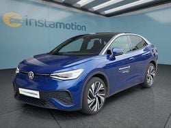 Blau Gebraucht 2024 VW ID.5 Pro SUV | 52.299 € (Teuer)