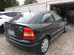 Grün Gebraucht 1998 Opel Astra Limousine | 1.800 € (Fairer Preis)