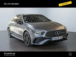 Grau Gebraucht 2025 Mercedes A220 AMG Limousine | 45.950 € (Teuer)