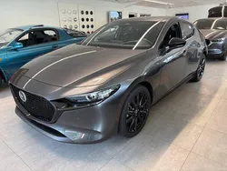 Grau Neu 2025 Mazda 3 Homura-Line Limousine | 25.900 € (Guter Preis)