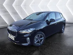 Schwarz Gebraucht 2024 BMW 218 Active Tourer Luxury Line Van / Kleinbus | 34.900 € (Etwas zu teuer)