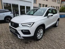 "bila" weiss Gebraucht 2022 Seat Ateca SUV | 20.490 € (Fairer Preis)