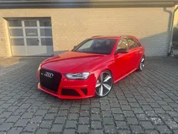 Rot Gebraucht 2014 Audi RS4 Premium Kombi | 37.500 €