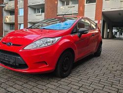 Rot Gebraucht 2012 Ford Fiesta Champions Edition Kleinwagen | 3.199 € (Fairer Preis)