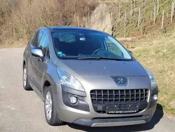 Grau Gebraucht 2013 Peugeot 3008 Allure SUV | 9.199 €