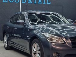 Blau Gebraucht 2011 Infiniti M30 Coupé | 7.999 €