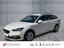 Weiß Gebraucht 2022 Seat Leon ST Style Kombi | 18.930 € (Guter Preis)