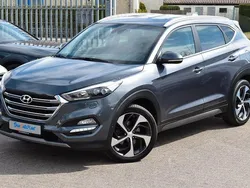 Grau Gebraucht 2017 Hyundai Tucson Premium SUV | 15.890 € (Fairer Preis)