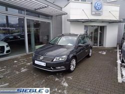 Grau Gebraucht 2013 VW Passat Highline Kombi | 18.440 €
