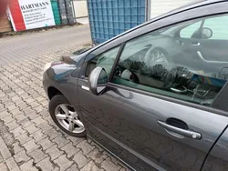 Grau Gebraucht 2010 Peugeot 308 Tendance Kombi | 4.000 € (Teuer)